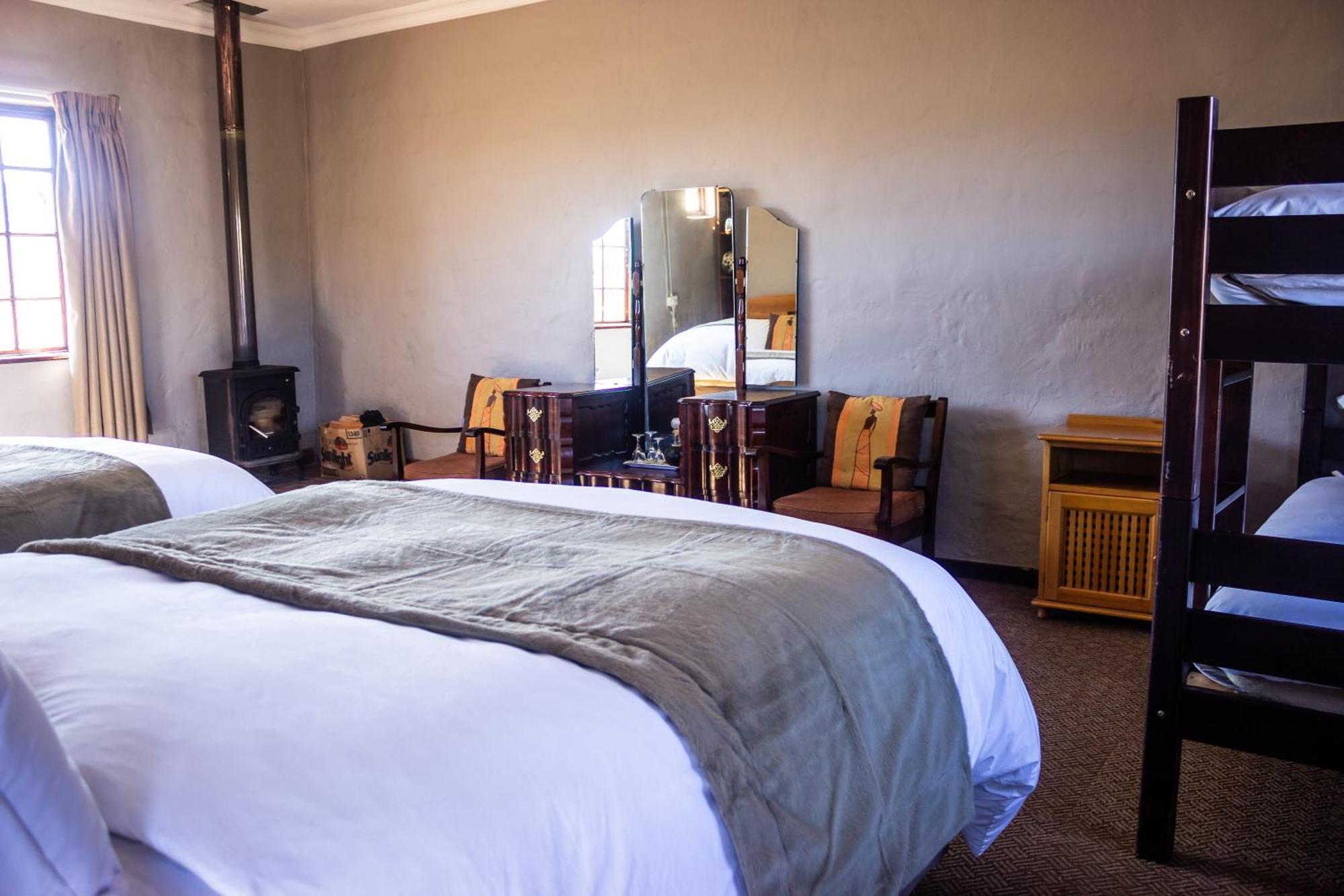 Отель Sani Mountain Escape Mokhotlong Номер фото