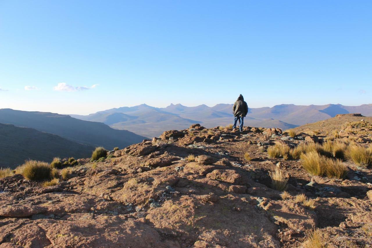 Отель Sani Mountain Escape Mokhotlong Экстерьер фото